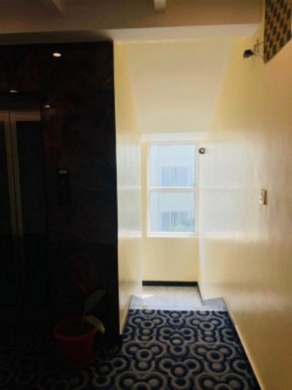 Vovo Hotels Yelahanka Екстериор снимка